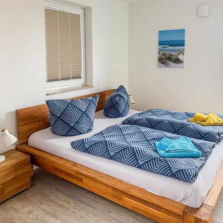 Ferienwohnung Sundueberblick - 150 Meter Zum Strand Altefähr エクステリア 写真