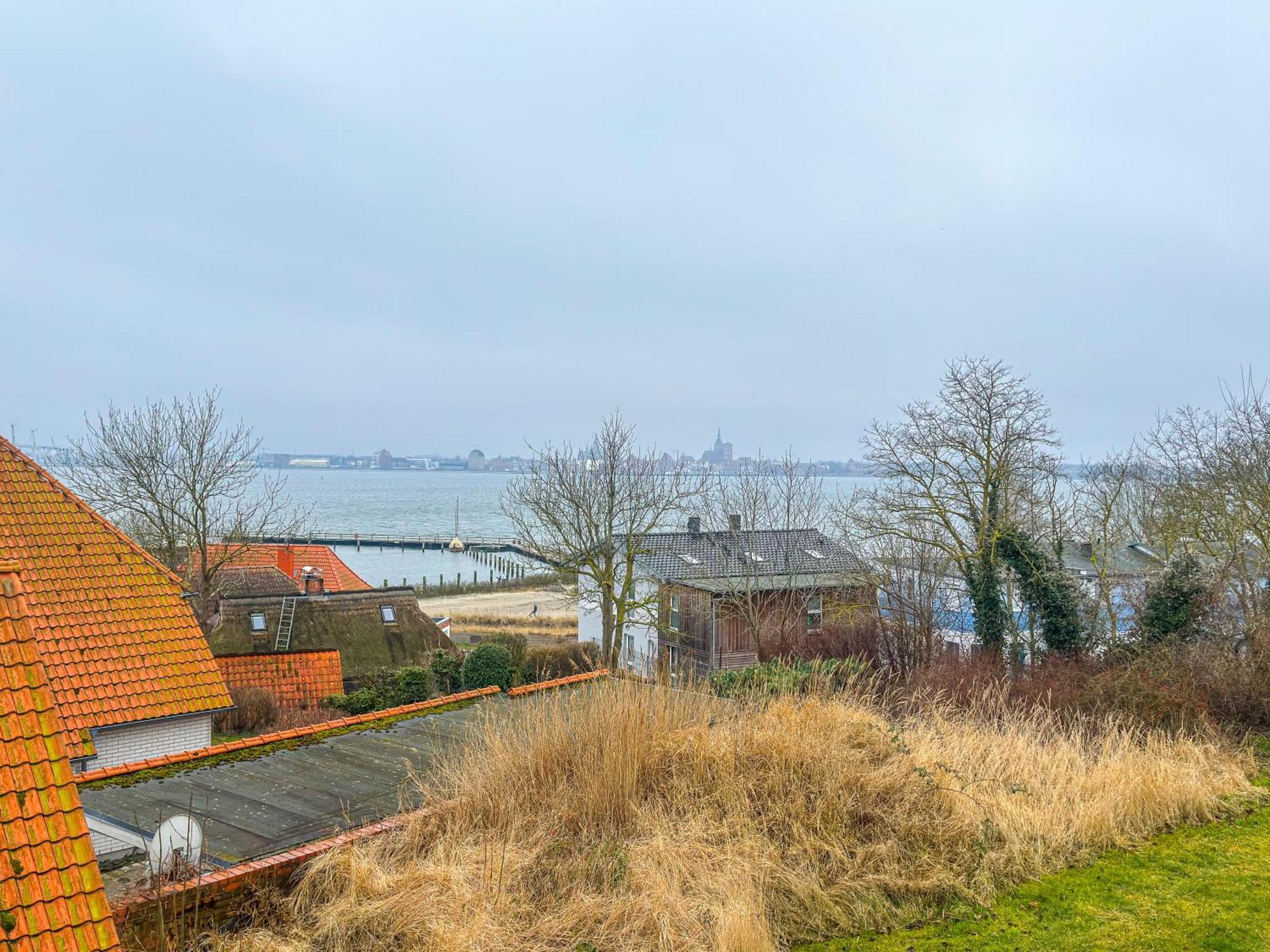 Ferienwohnung Sundueberblick - 150 Meter Zum Strand Altefähr エクステリア 写真